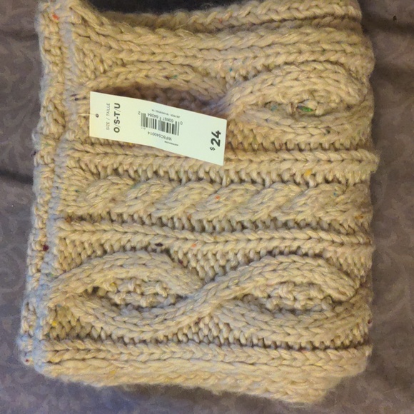 Joe Fresh NWT Beautiful Scarf New - Picture 11 of 11